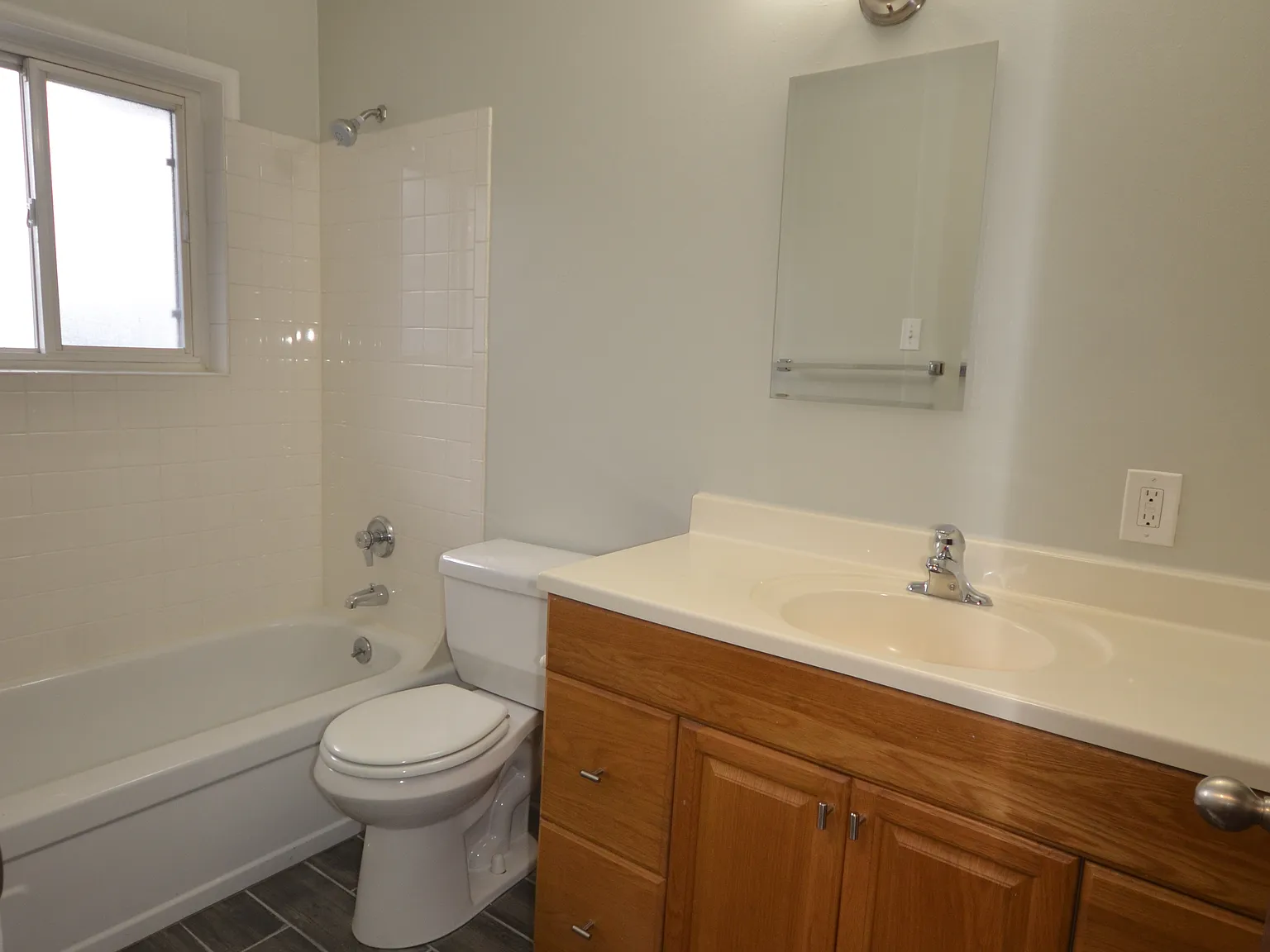 5509 SE 22nd Ave — Photo 4