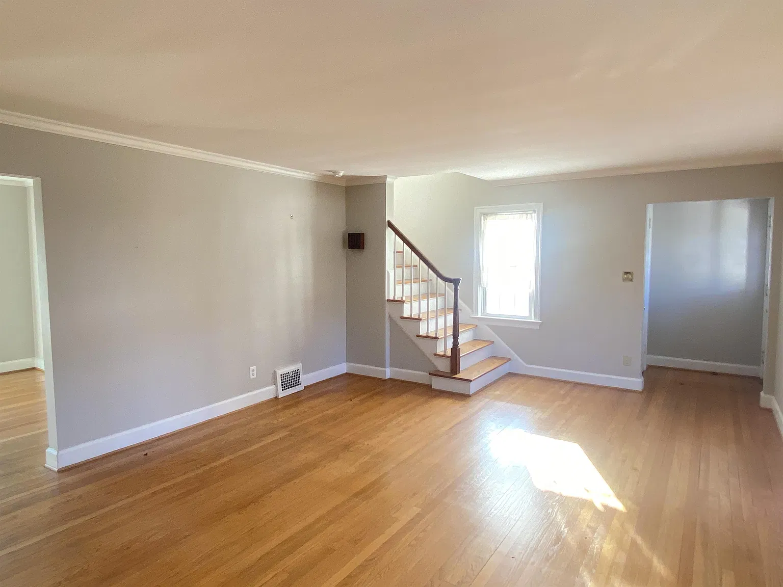 1611 Ferndale Place - 1 — Photo 4