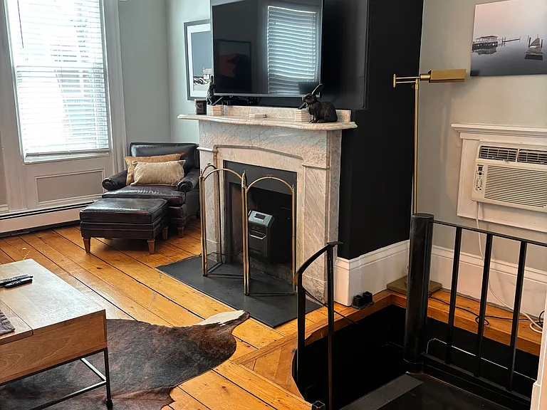 98 Baldwin St #1 — Photo 8