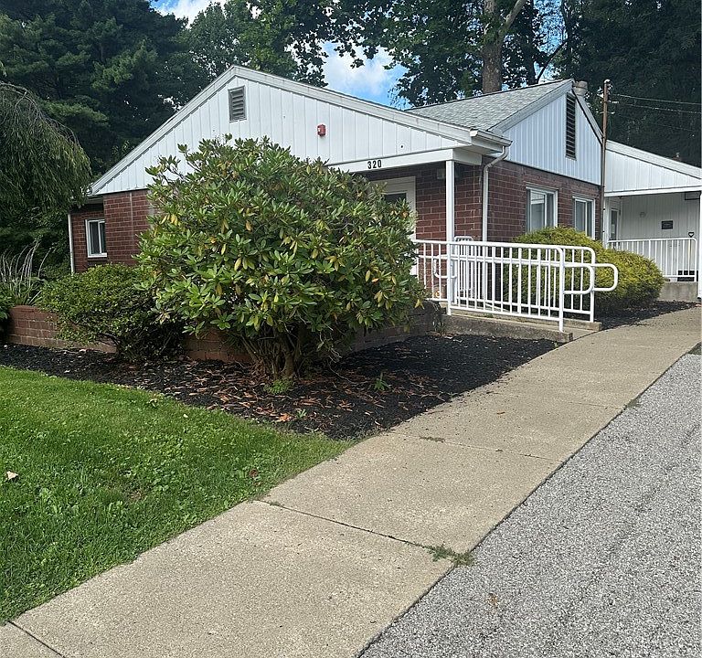 1st image of 320 Benton Rd