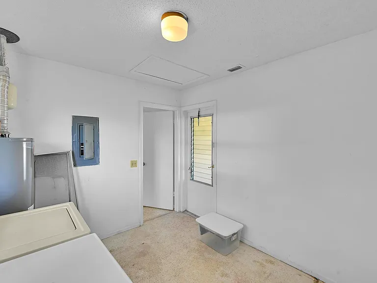 160 NE Bracken Rd — Photo 19