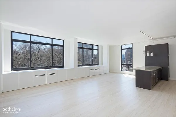 Rented by Sotheby's International Realty | media 12