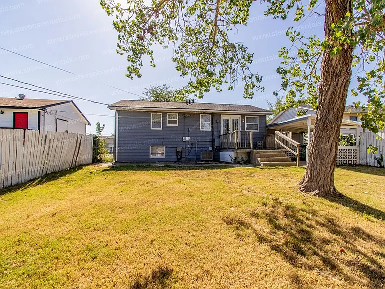 5311 NW Elm Ave — Photo 10
