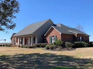 176 Sea Horse Ln, Lockport, LA 70374