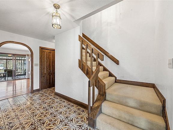 5th image of 7334 Arborwood Dr