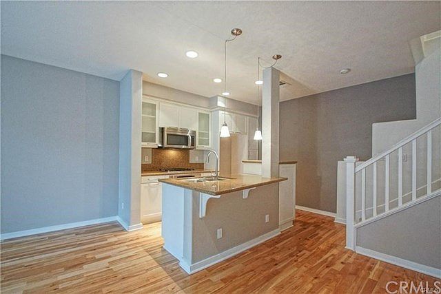 1st image of 5510 W 149th Pl Unit 8