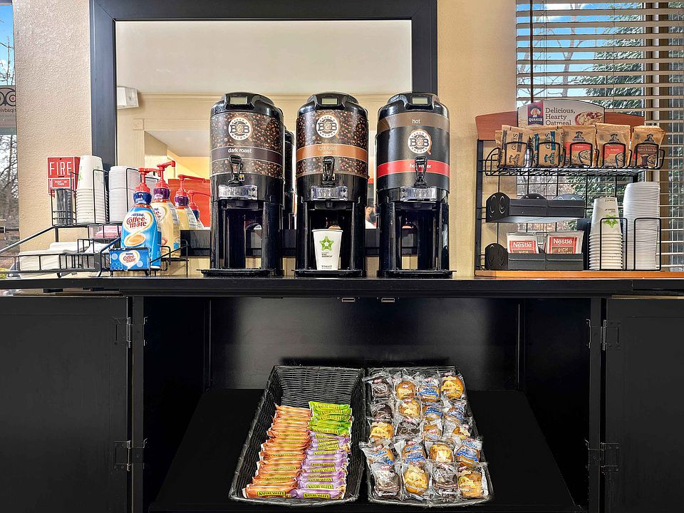 Free Grab-and-Go Breakfast