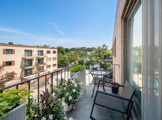 404 Broadway APT 303, Lynn, MA 01904