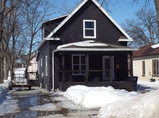 413 2nd St SE, Watertown, SD 57201