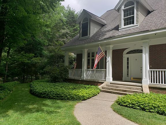 4th image of 3922 Braeburn Dr