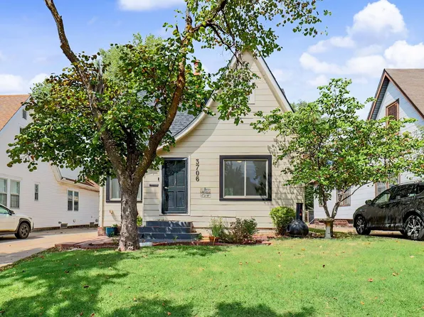 3706 E Edgemont Pl, Wichita, KS 67208