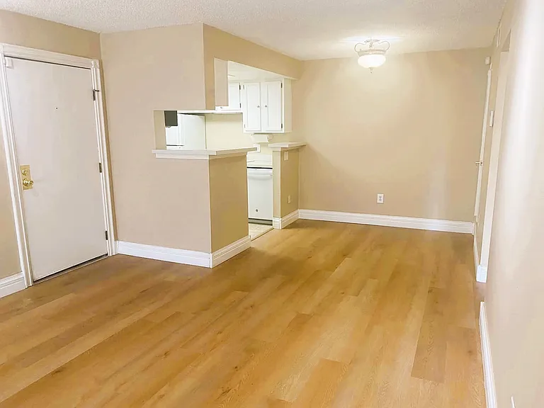 4400 S Quebec St #R201 — Photo 7