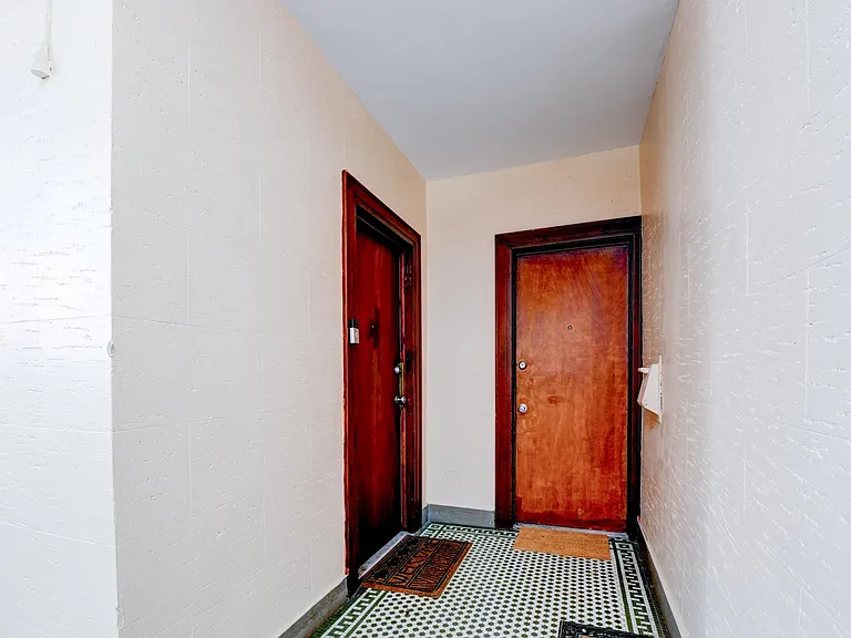 901 Grand Ave #2B — Photo 9