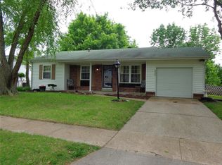 6382 Brown Fox Dr, Florissant, MO 63034