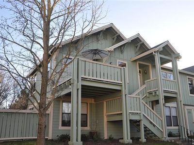 619 Cherry Ave, Sonoma, CA, 95476