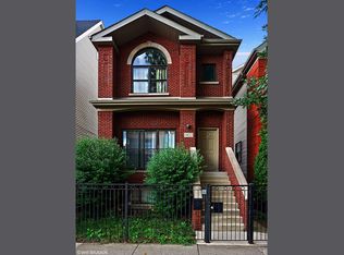 1822 N California Ave, Chicago, IL 60647