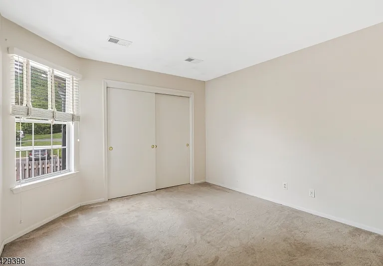 44 Spruce Ct — Photo 25