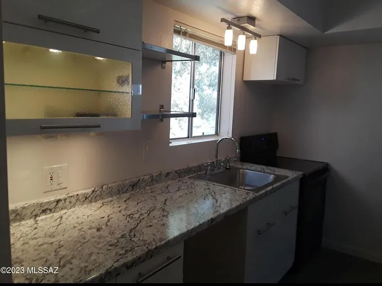 2601 W Broadway Blvd #P399 — Photo 3