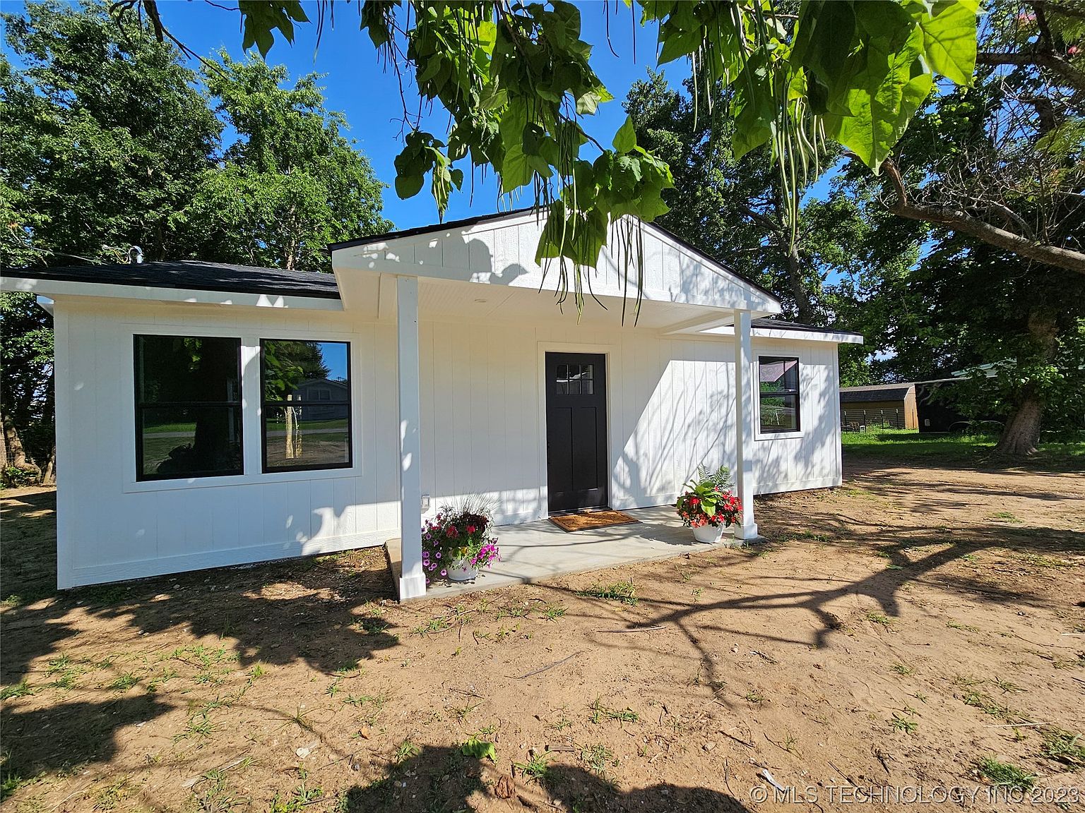 210 N McKinley Ave, Calera, OK 74730 MLS 2322427 Zillow