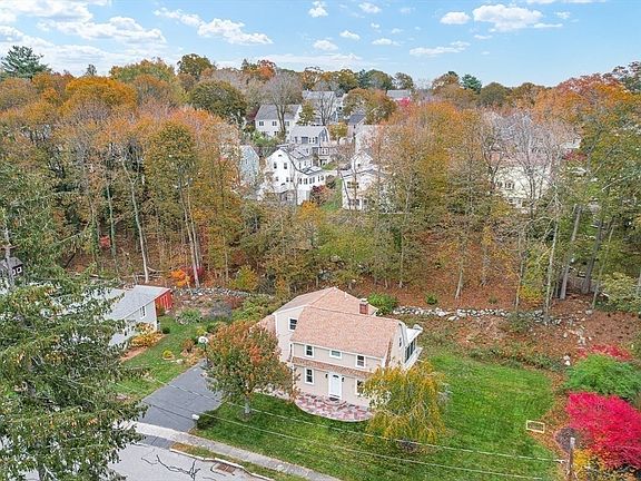 5th image of 6 Marchant Rd