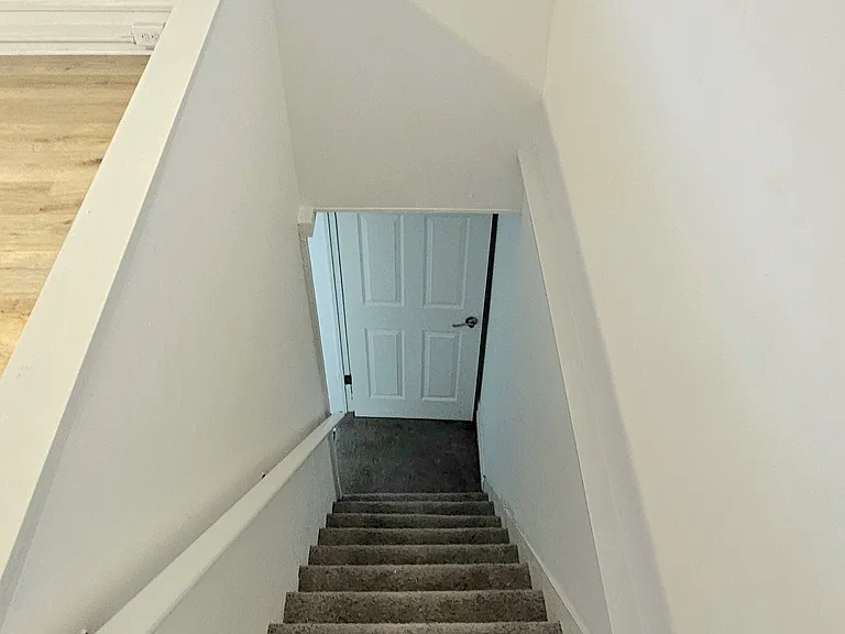 272 Butler St — Photo 18