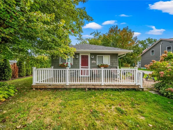 4884 Francis St, Geneva, OH 44041