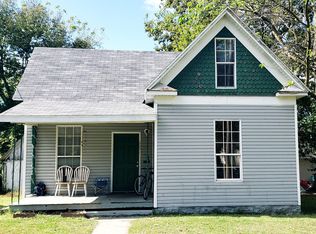 2251 N Concord Ave, Springfield, MO 65803