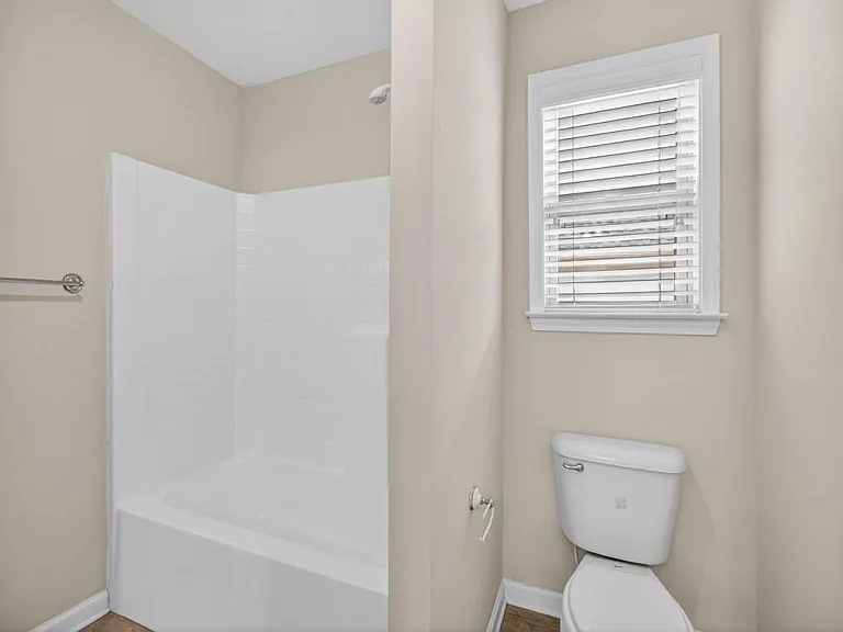 2935 Whitfield Ave — Photo 54