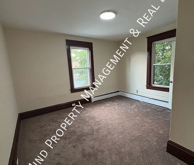 136 Social St #3R — Photo 9
