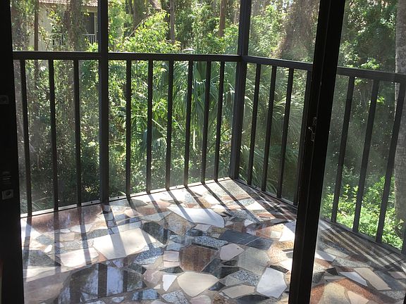 5th image of 4700 Capri Pl