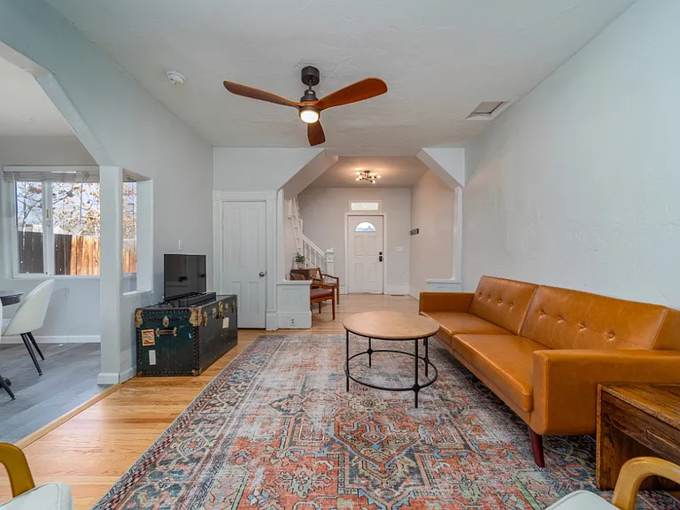 905 N 5th St #1 — Photo 1