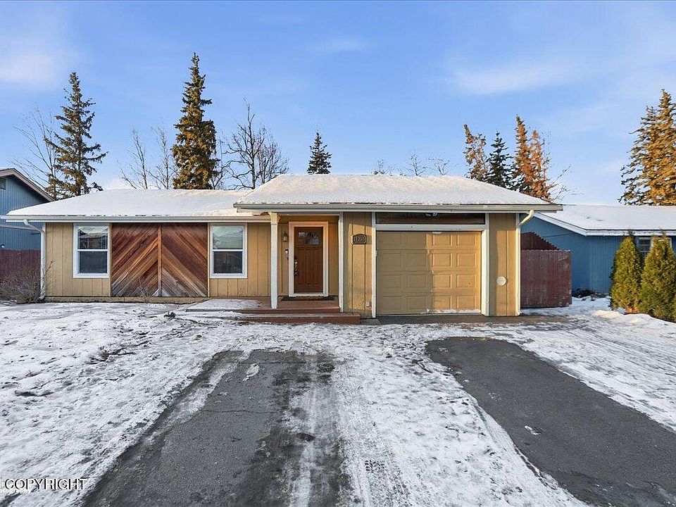 2nd image of 12218 Crested Butte Dr