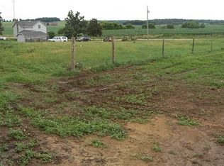 4566 N Cockrell Rd, Freeport, IL 61032