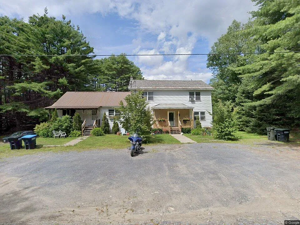 79 Dixon Rd #2