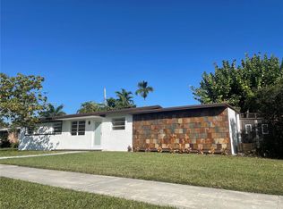 1645 SW 71st Pl, Miami, FL 33155