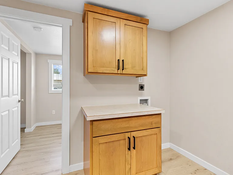 728 Walnut St — Photo 12