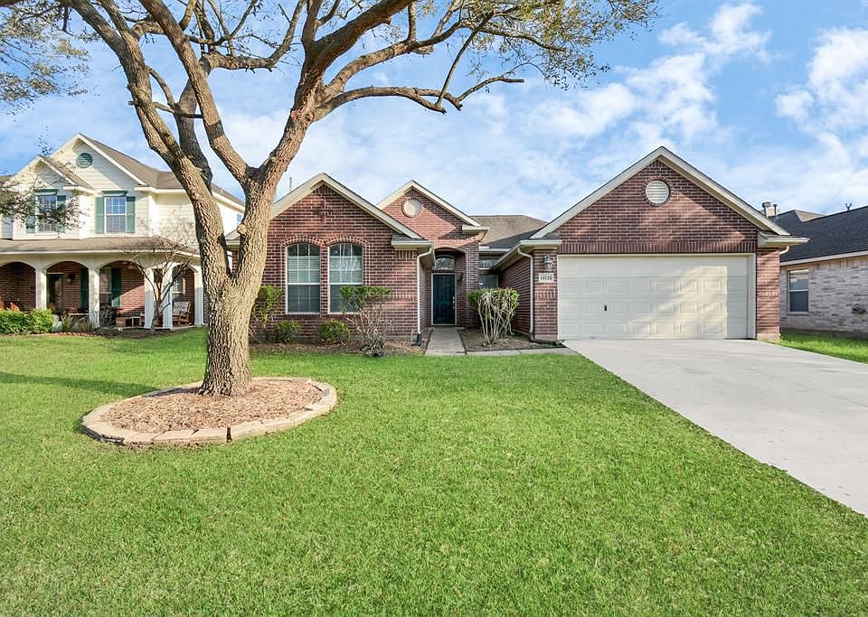 1st image of 14126 Silver Glade Ln