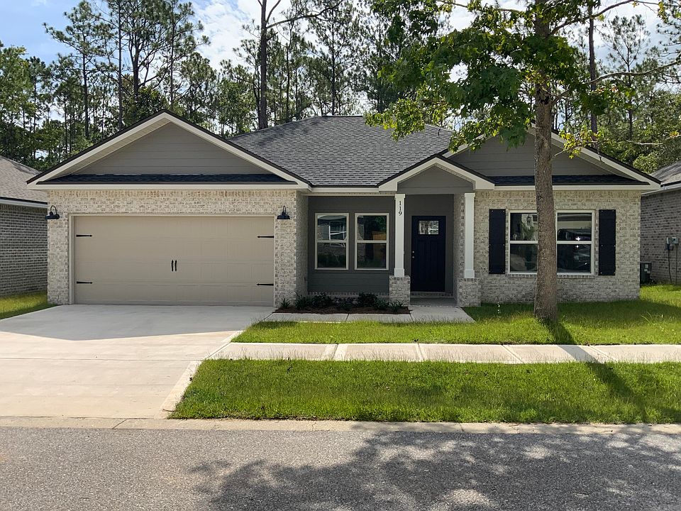 1st image of 119 Laurel Oaks Dr