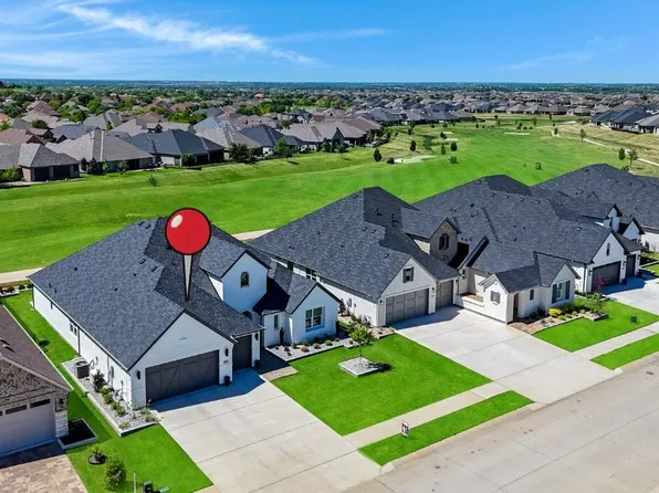 10817 Drinkwater Dr, Denton, TX 76207