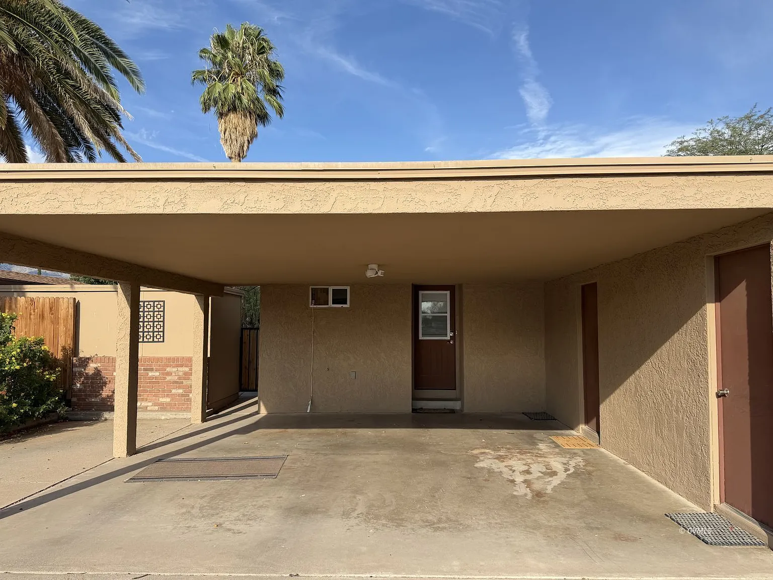 3 bed, 2.5 bath, 2137 sqft, $2,800 — Photo 4