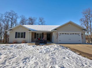 2245 Sunset Drive, Reedsburg, WI 53959