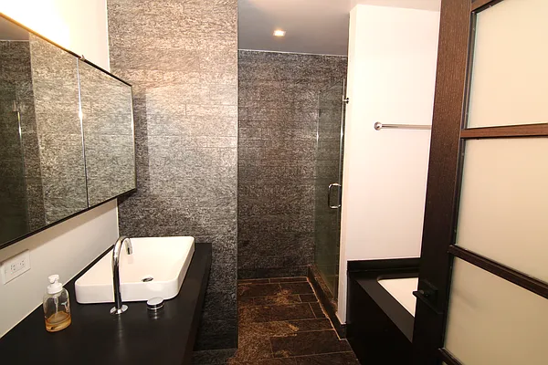 Rented by Oxford Property Group | media 3