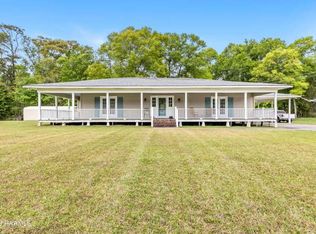207 Laperouse Dr, New Iberia, LA 70560