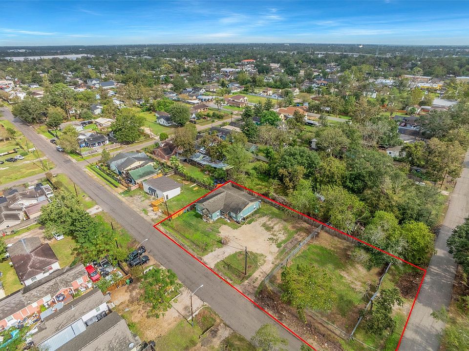 1st image of 7206 Helmers St #A