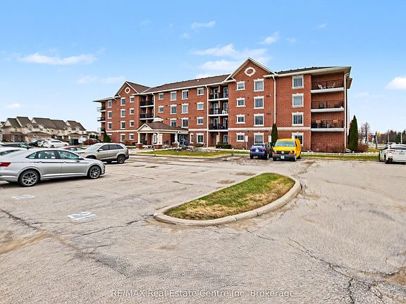 3rd image of 415 Grange Rd #409