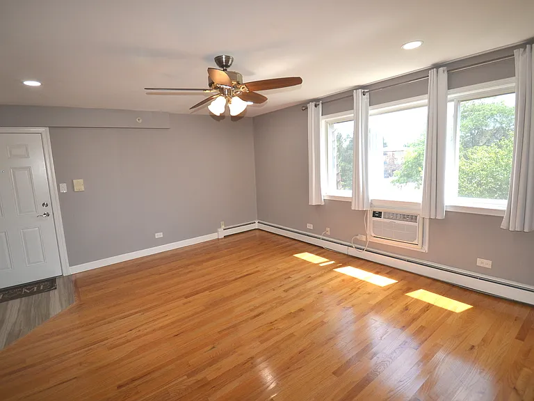 7100 Laverne Ln #9 — Photo 10