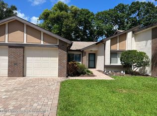 7278 Scotland Cir, Weeki Wachee, FL 34613