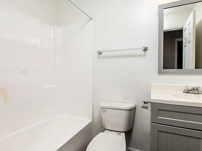 Brookside Apartments — Photo 13