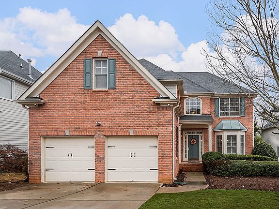 2nd image of 4507 Glenpointe Way SE