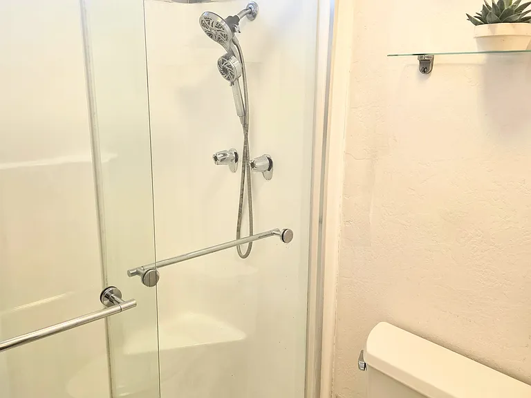 Primary Bedroom #1 (Bathroom)
